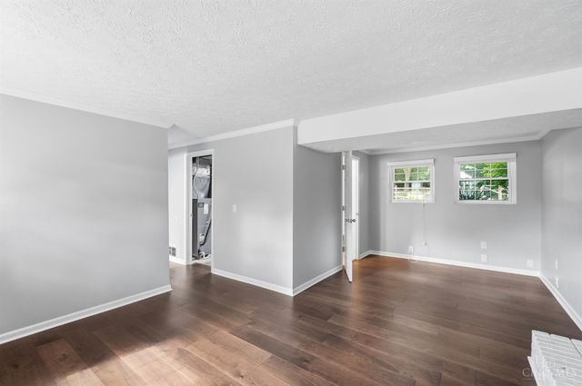 8943 Pembrooke Street, Deerfield Twp., OH 45039