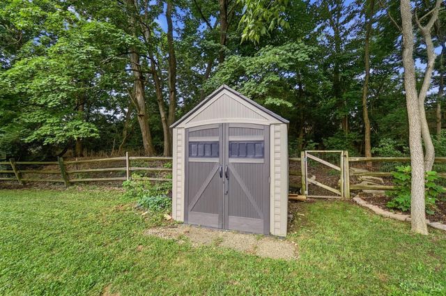 8943 Pembrooke Street, Deerfield Twp., OH 45039