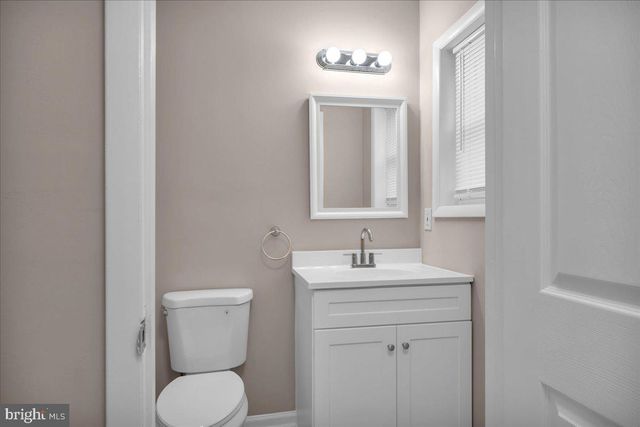 213 MERCER ST, Gloucester City, NJ 08030