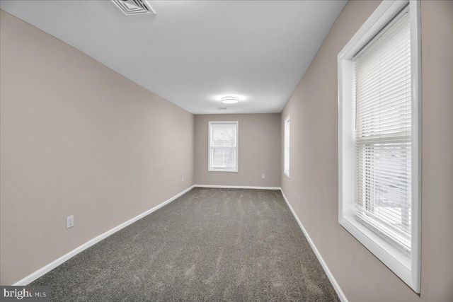 213 MERCER ST, Gloucester City, NJ 08030