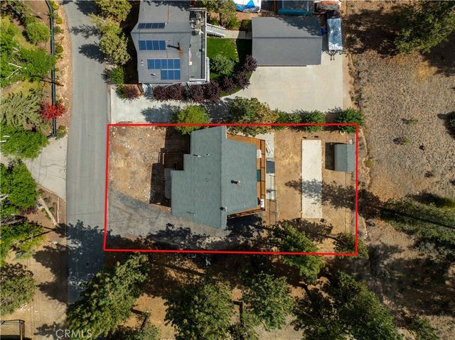39651 Flicker Road, Fawnskin, CA 92333