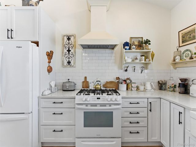 7197 Lyons Road, Imlay City, MI 48444