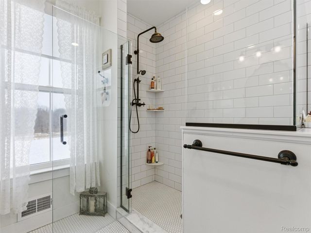 7197 Lyons Road, Imlay City, MI 48444