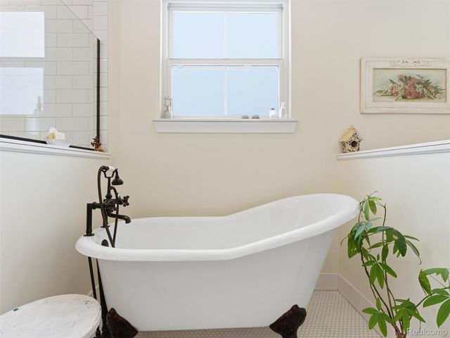 7197 Lyons Road, Imlay City, MI 48444