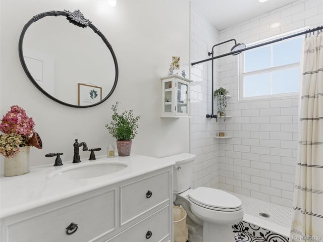 7197 Lyons Road, Imlay City, MI 48444