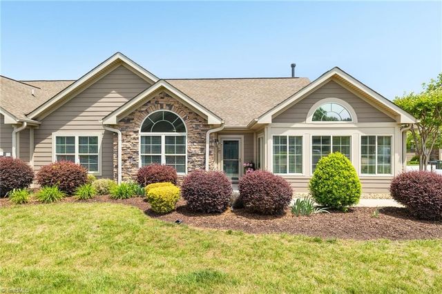 18 Carnoustie Trail, Greensboro, NC 27407