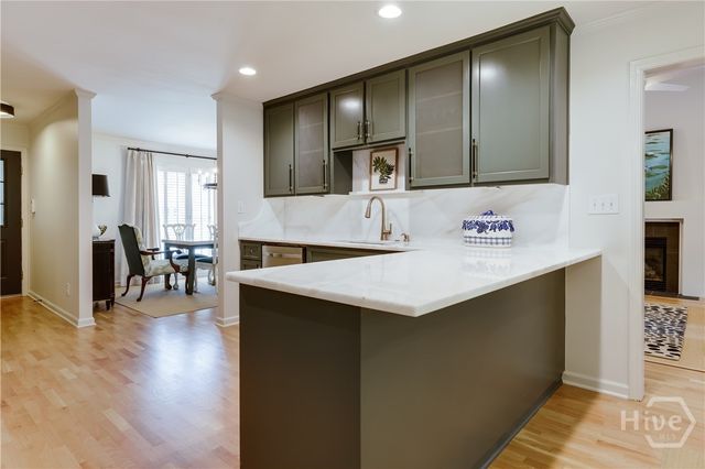 320 St Ives Way, Athens, GA 30606