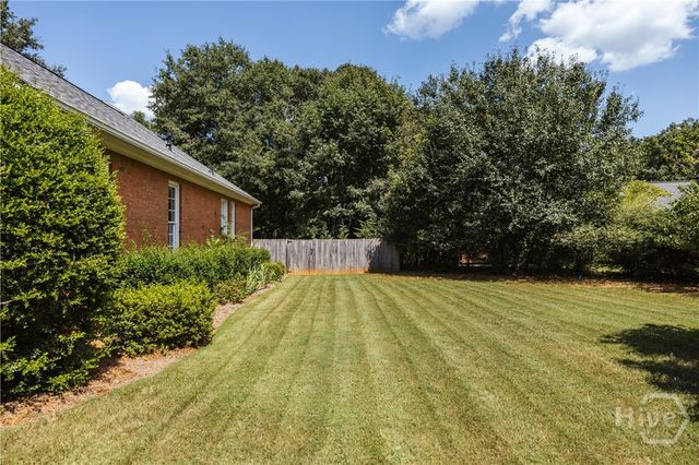 320 St Ives Way, Athens, GA 30606
