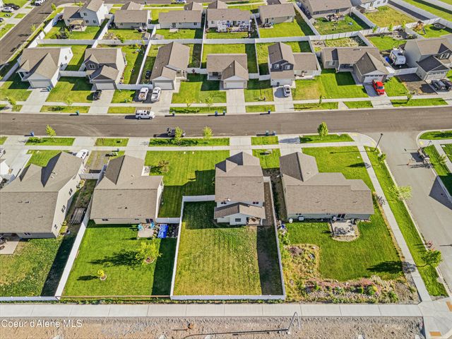 8973 N Scotsworth St, Post Falls, ID 83854