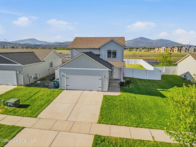 8973 N Scotsworth St, Post Falls, ID 83854