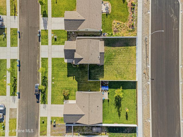 8973 N Scotsworth St, Post Falls, ID 83854