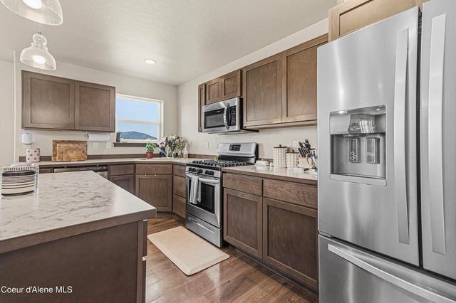 8973 N Scotsworth St, Post Falls, ID 83854