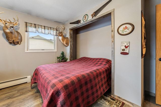 36 Skunk Hollow Road, La Crescent, MN 55947