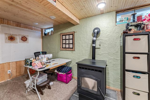 36 Skunk Hollow Road, La Crescent, MN 55947