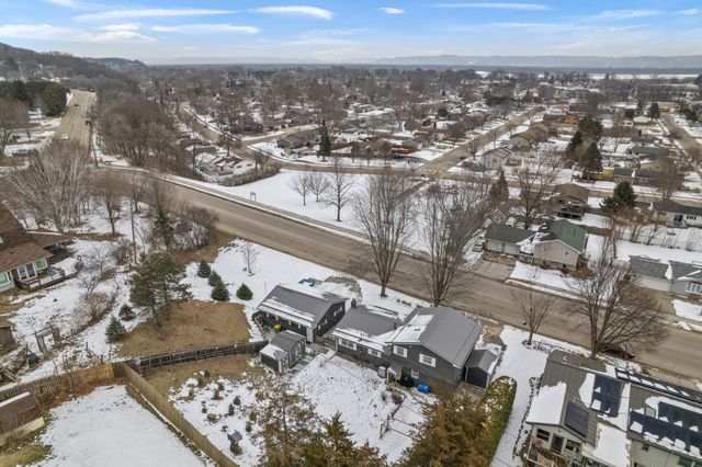 36 Skunk Hollow Road, La Crescent, MN 55947