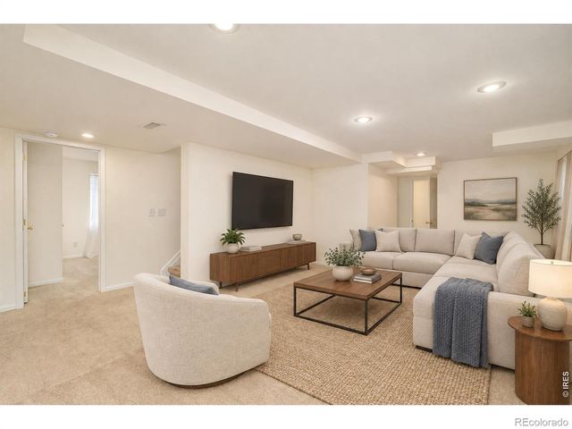 302 Sanders Circle, Erie, CO 80516