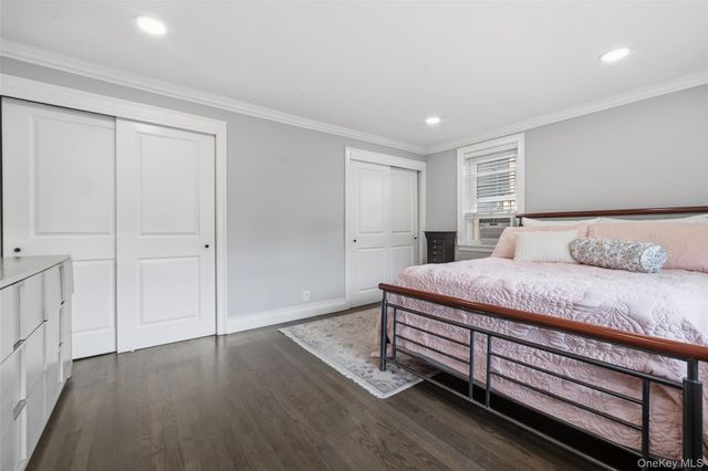 1090 Midland Avenue, Bronxville, NY 10708
