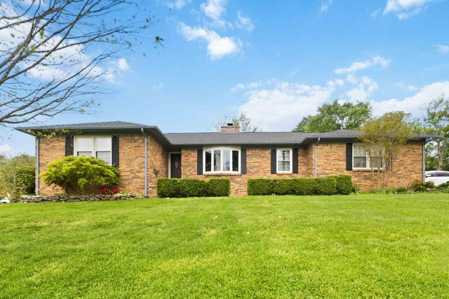 522 Silverbrook Drive, Danville, KY 40422