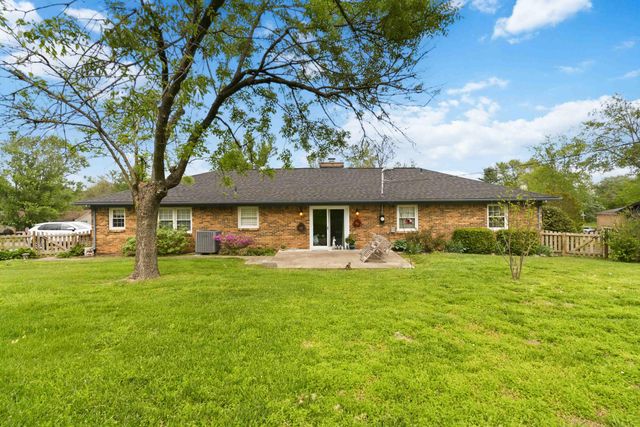 522 Silverbrook Drive, Danville, KY 40422