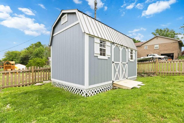 522 Silverbrook Drive, Danville, KY 40422