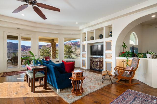 779 S SILVER RD, Leeds, UT 84746