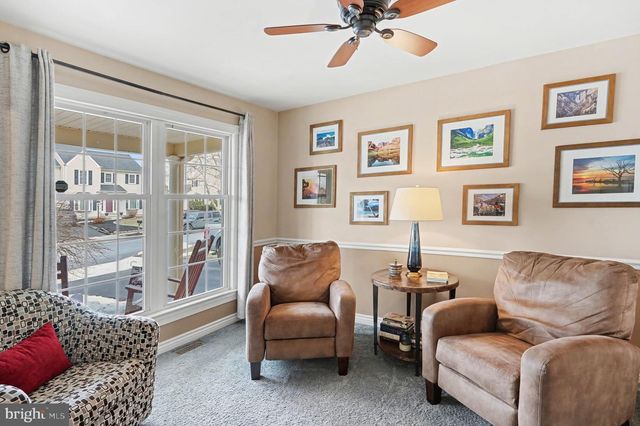 37 SARATOGA LN, Harleysville, PA 19438