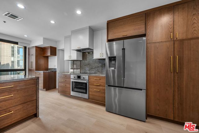 10790 Wilshire Boulevard 1503, Los Angeles, CA 90024