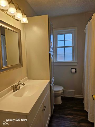 4512 Columbus Avenue, Anderson, IN 46013