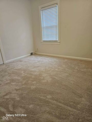 4512 Columbus Avenue, Anderson, IN 46013