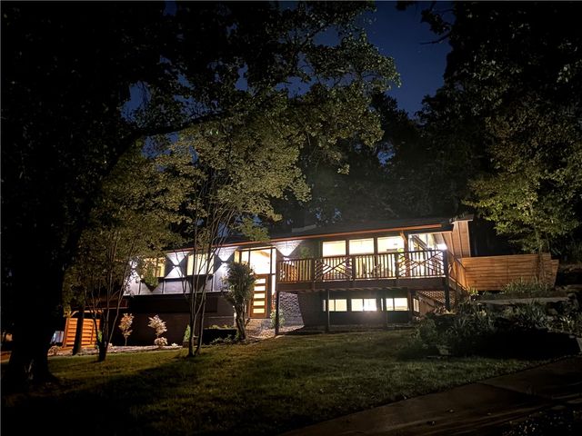 12 Carthage Circle, Fort Smith, AR 72901