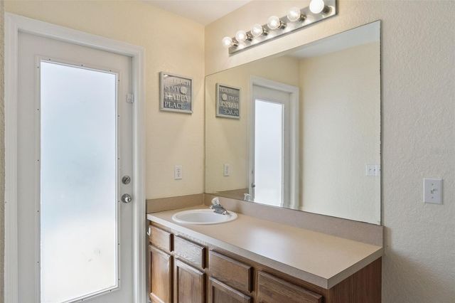 621 RESERVE DRIVE, Davenport, FL 33896