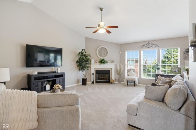4323 Raintree Boulevard, Greenwood, IN 46143