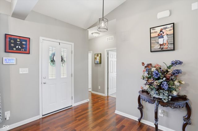 4323 Raintree Boulevard, Greenwood, IN 46143