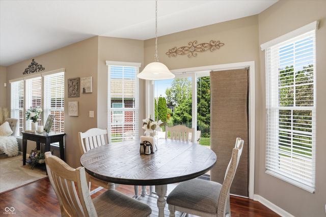 4323 Raintree Boulevard, Greenwood, IN 46143