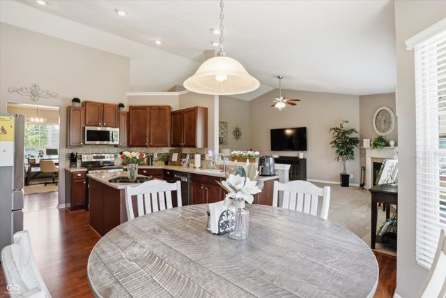 4323 Raintree Boulevard, Greenwood, IN 46143