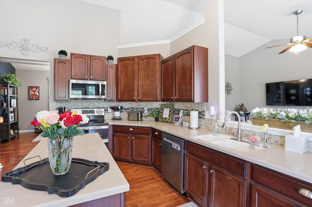 4323 Raintree Boulevard, Greenwood, IN 46143
