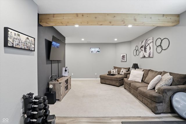 4323 Raintree Boulevard, Greenwood, IN 46143