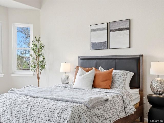 9729 Hummingbird Pl, Littleton, CO 80125