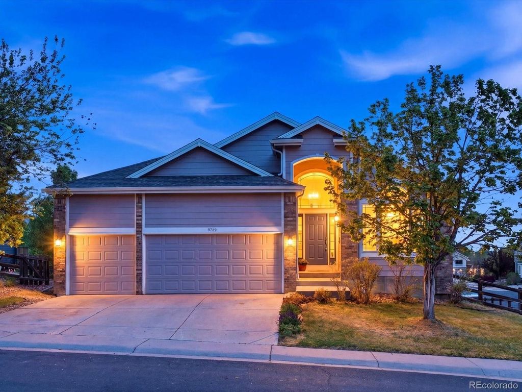 9729 Hummingbird Pl, Littleton, CO 80125