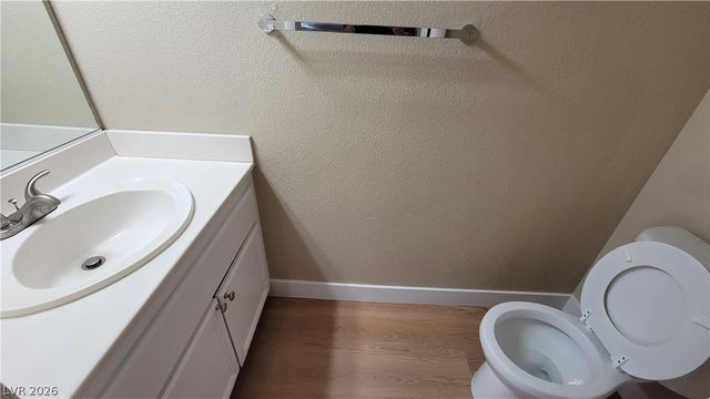 5225 Wave Dancer Lane, Las Vegas, NV 89118