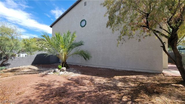 5225 Wave Dancer Lane, Las Vegas, NV 89118