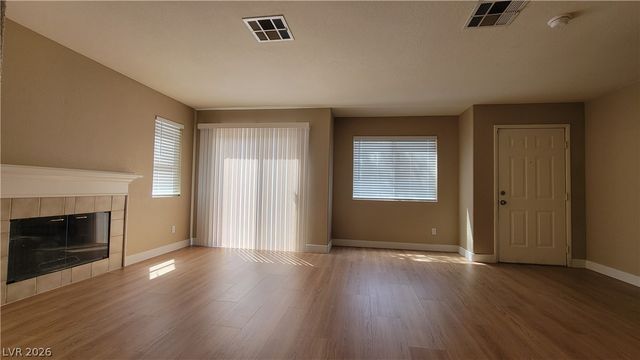 5225 Wave Dancer Lane, Las Vegas, NV 89118