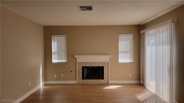5225 Wave Dancer Lane, Las Vegas, NV 89118