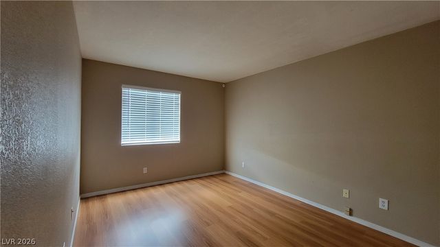 5225 Wave Dancer Lane, Las Vegas, NV 89118