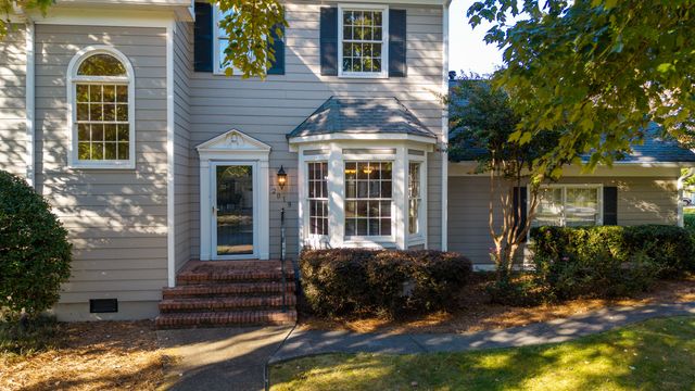 2019 Clearfield Lane, Chattanooga, TN 37405