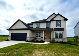 9841 Featherwood Lane, Sylvania, OH 43560