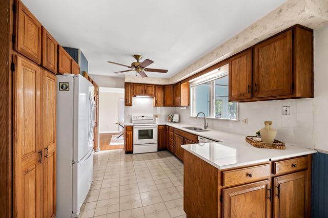 2619 BRADENBAUGH RD, White Hall, MD 21161