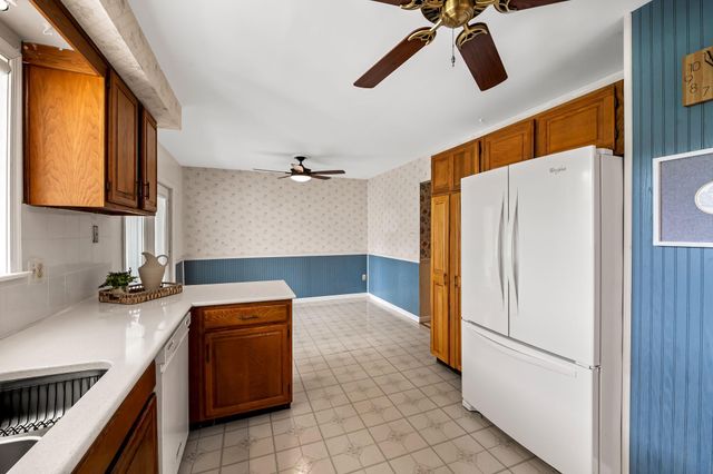 2619 BRADENBAUGH RD, White Hall, MD 21161