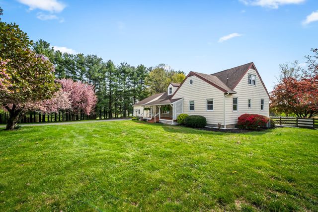 2619 BRADENBAUGH RD, White Hall, MD 21161