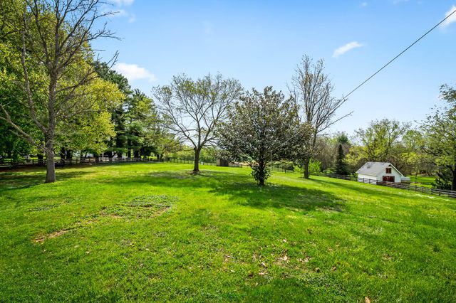 2619 BRADENBAUGH RD, White Hall, MD 21161